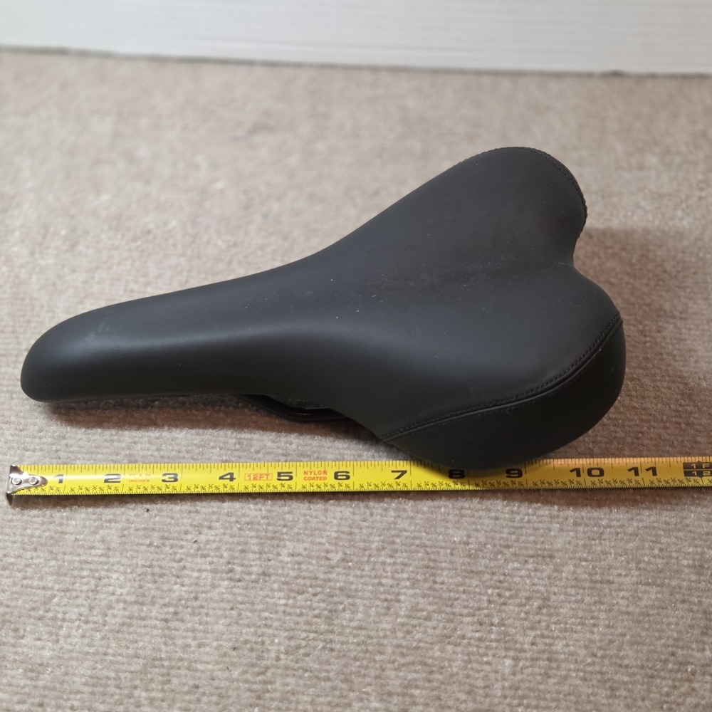 10" L By 6" W Bike Saddle Seat New See Pictures
